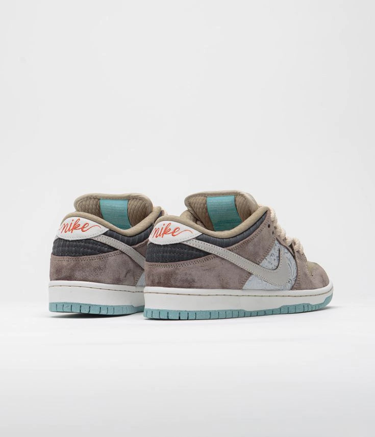 SB Dunk "Big Money Savings"