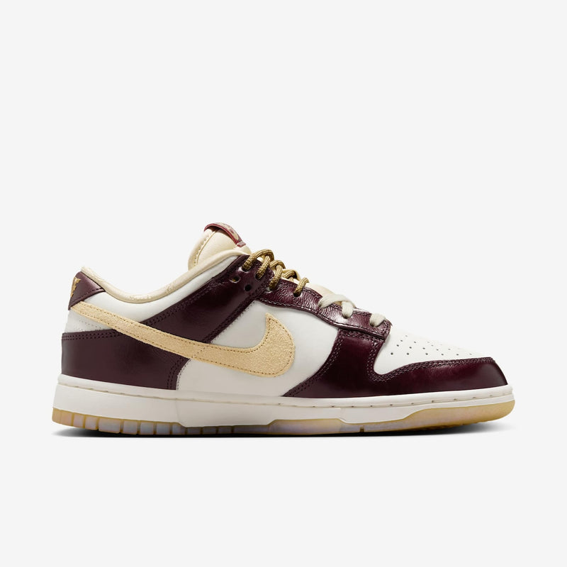 Dunk Low LX