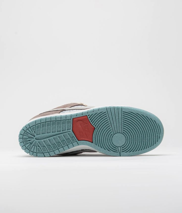 SB Dunk "Big Money Savings"