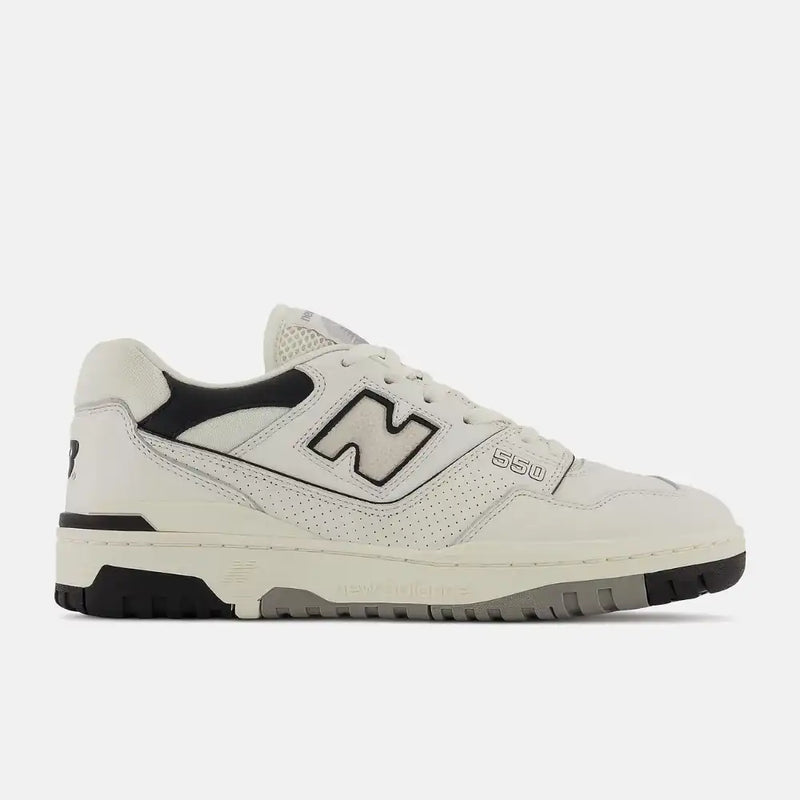 New Balance 550 Sea Salt Black