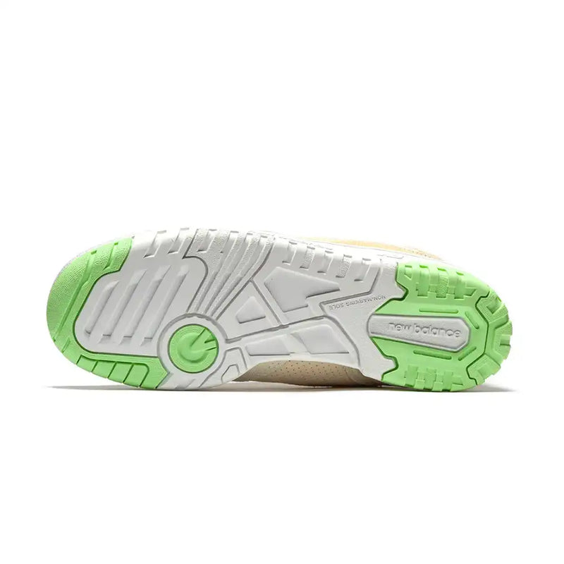 New Balance 550 Turtledove Sandstone