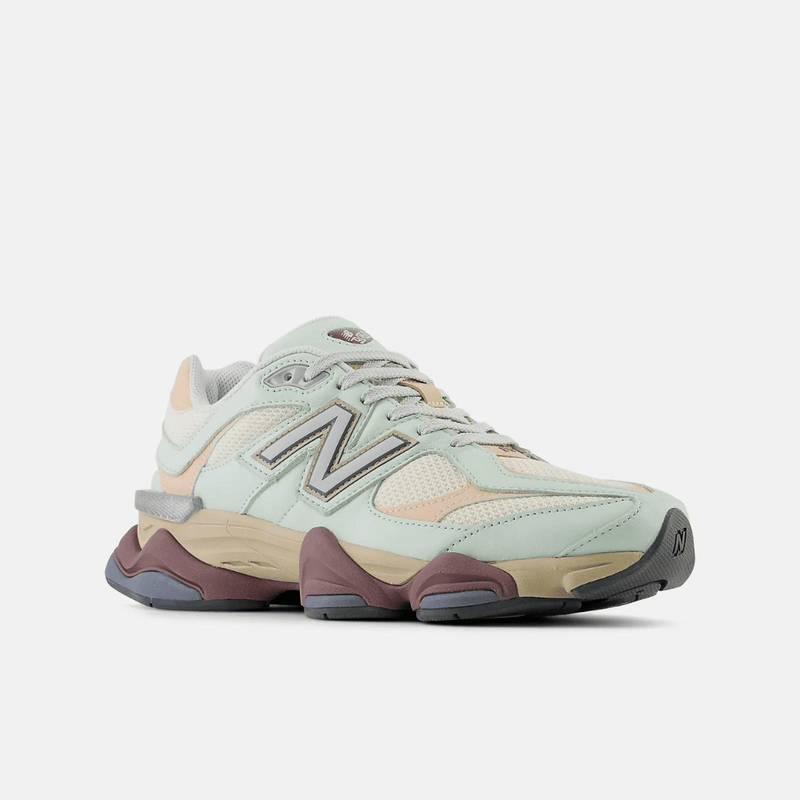 New Balance 9060 Clay Ash