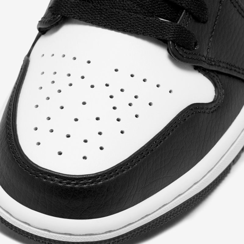 Black/White/Chile Red
