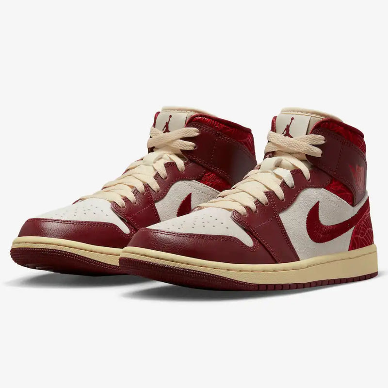 Air Jordan 1 Mid SE Tiki Leaf
