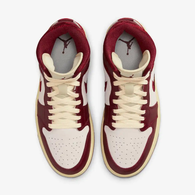 Air Jordan 1 Mid SE Tiki Leaf